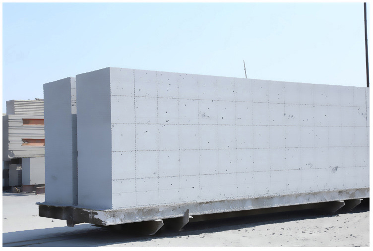 康乐加气块 加气砌块 轻质砖气孔结构及其影响因素